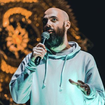 Comedian Brent Lowrey