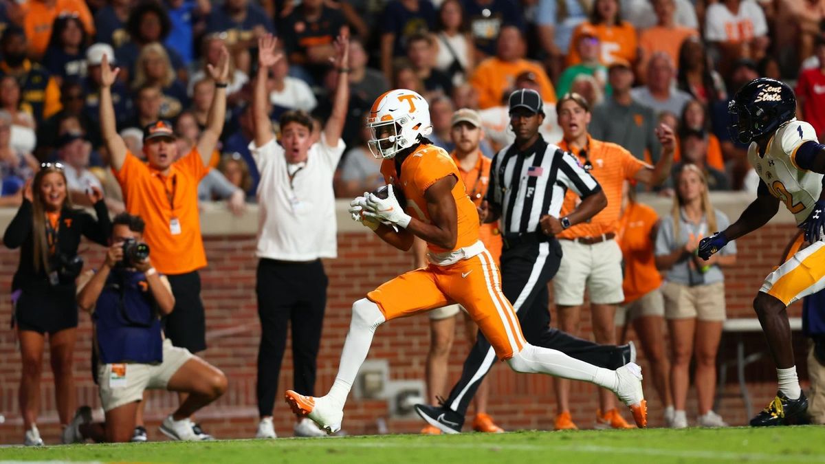 Parking Kent State Golden Flashes at Tennessee Volunteers Baseball