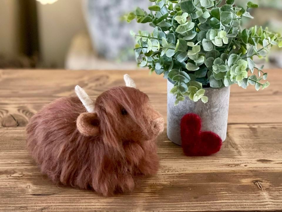 Fluffy Highland Cow - Needle Felting with lunch - Now Full!