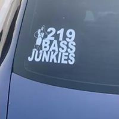 219 Bass Junkies