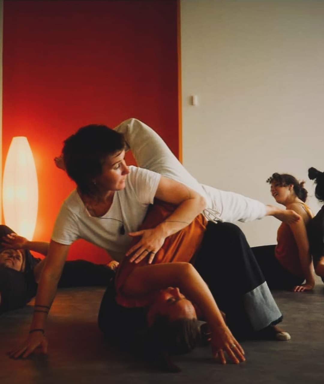 Contact Improvisation jam with live music 