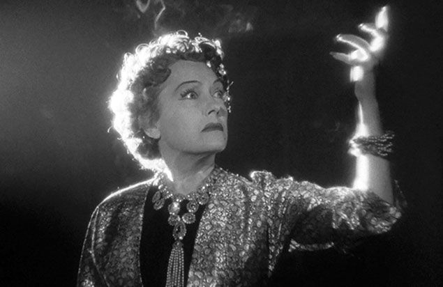 Sunset Boulevard (75th Anniversary) at Frank Banko Alehouse Cinemas