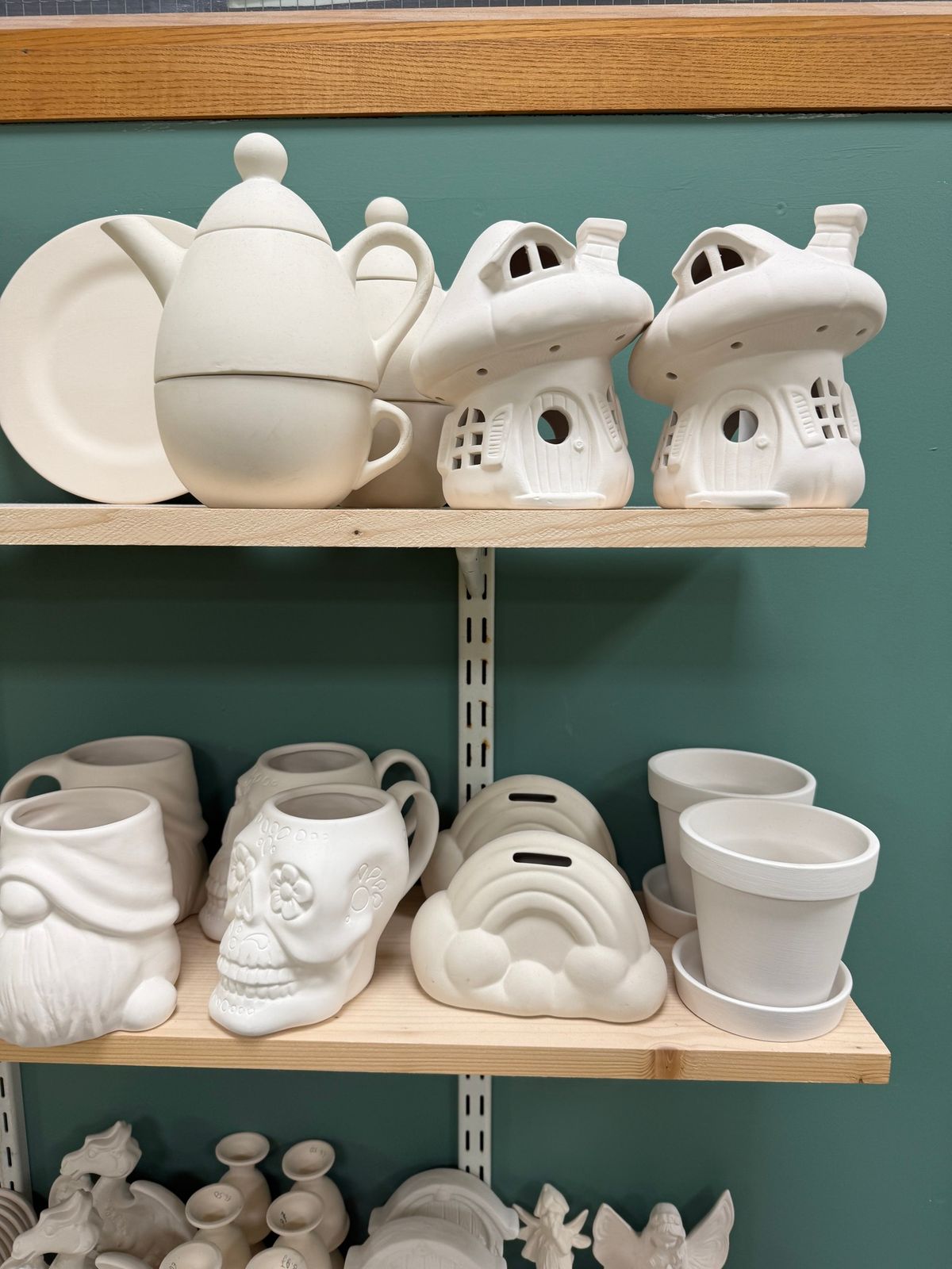 All-age Mother\u2019s Day ceramics workshop 