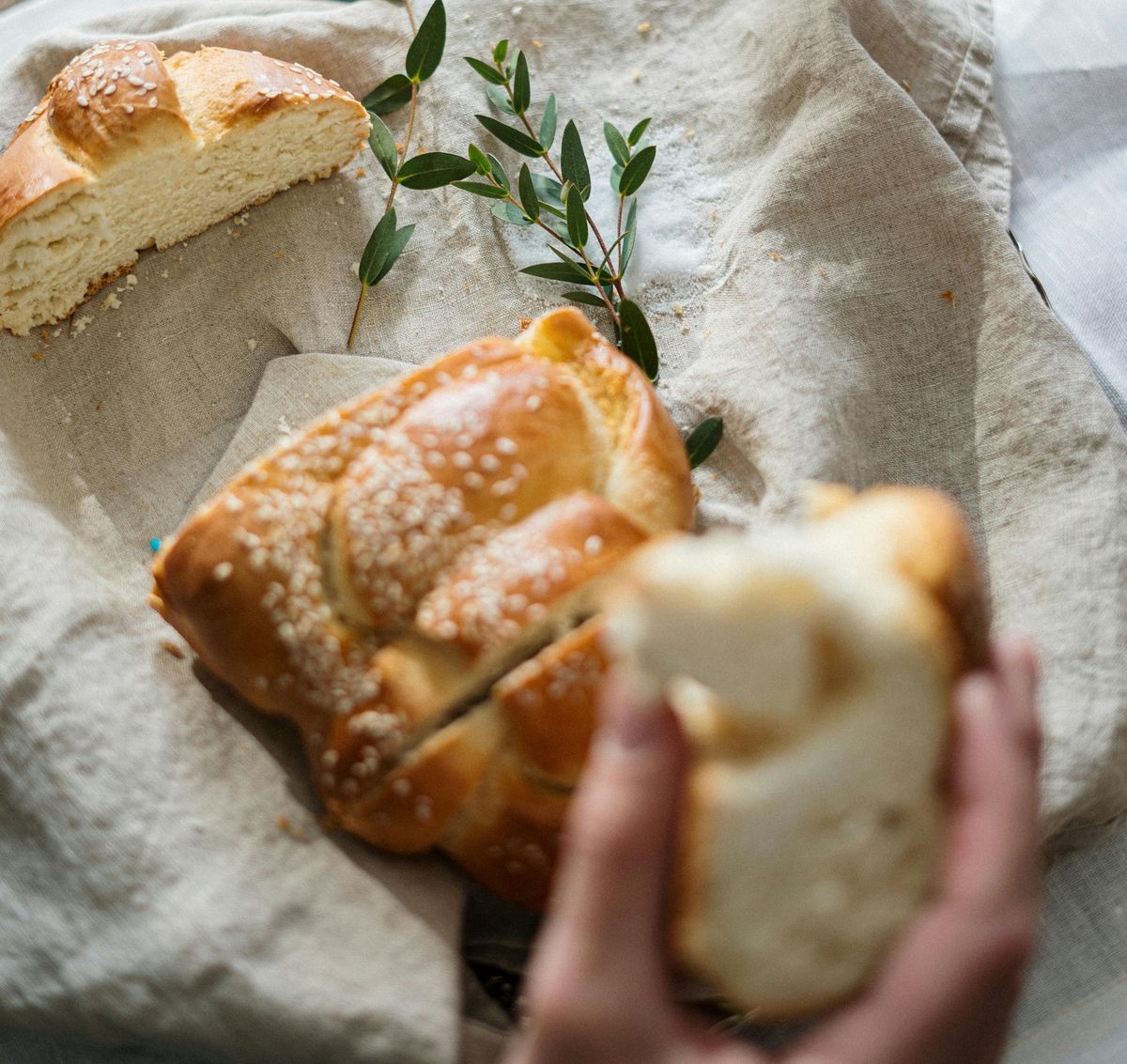 Round Challah Making Workshop for Rosh Hashanah