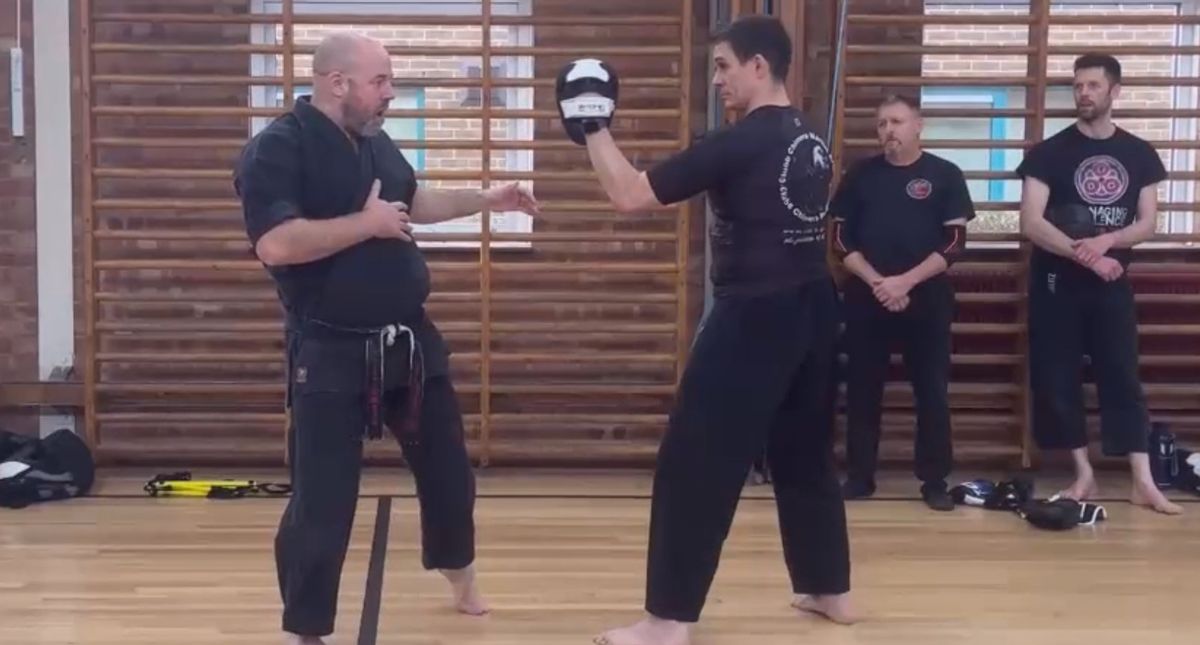 Iain Abernethy: Padwork drills and skills