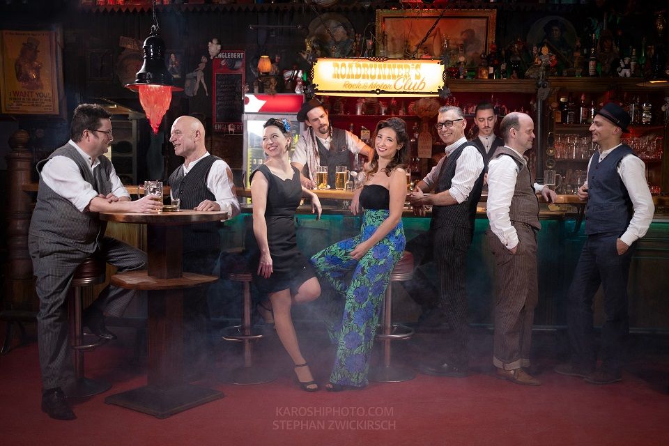 A great winterball with Doc Horn & The Hornbabes. Aftershow Party: DJ Hari-Bo