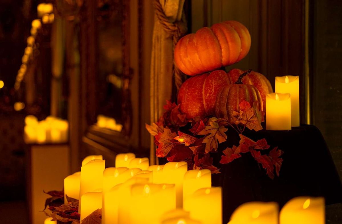 Candlelight: A Haunted Evening of Halloween Classics