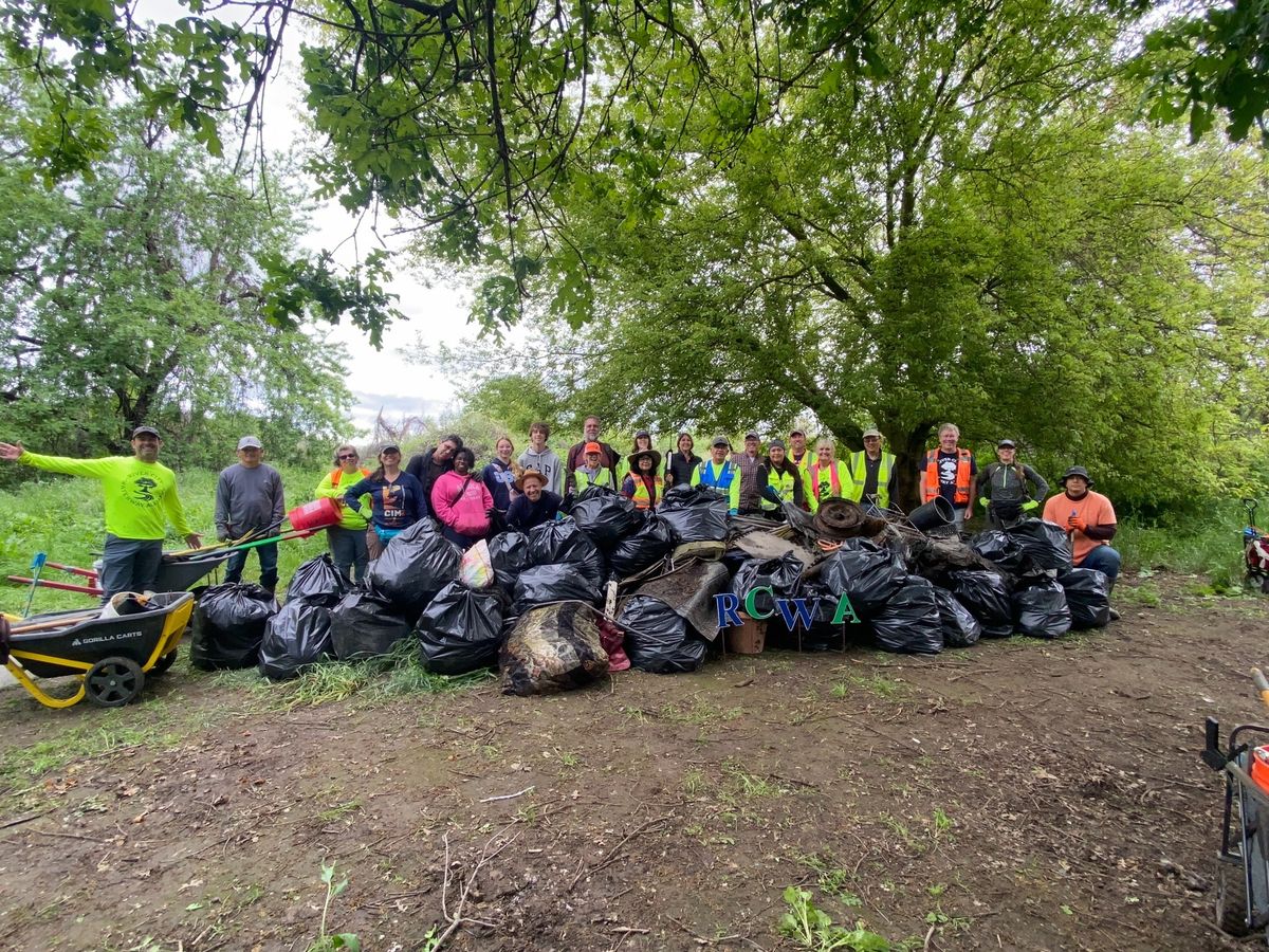 Discovery Park Woodlands Cleanup, 5\/5\/24