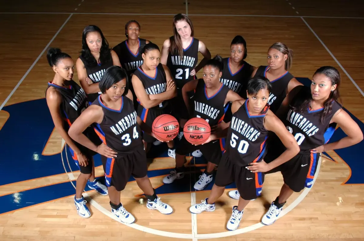 UT Arlington Mavericks at UTSA Roadrunners Womens Basketball