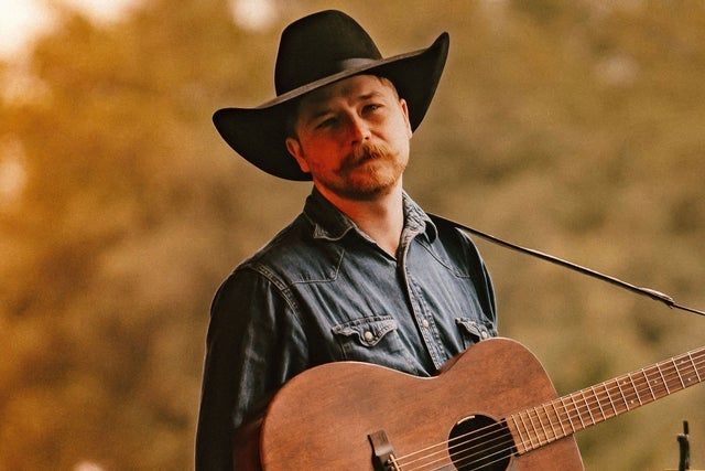 Colter Wall at Texas Trust CU Theatre at Grand Prairie