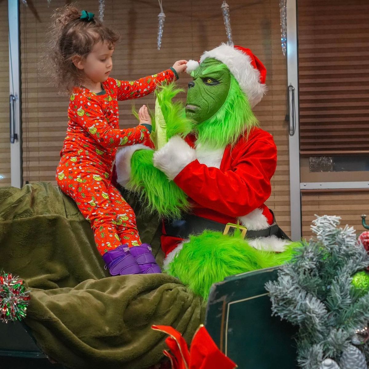 Grinch Photos 