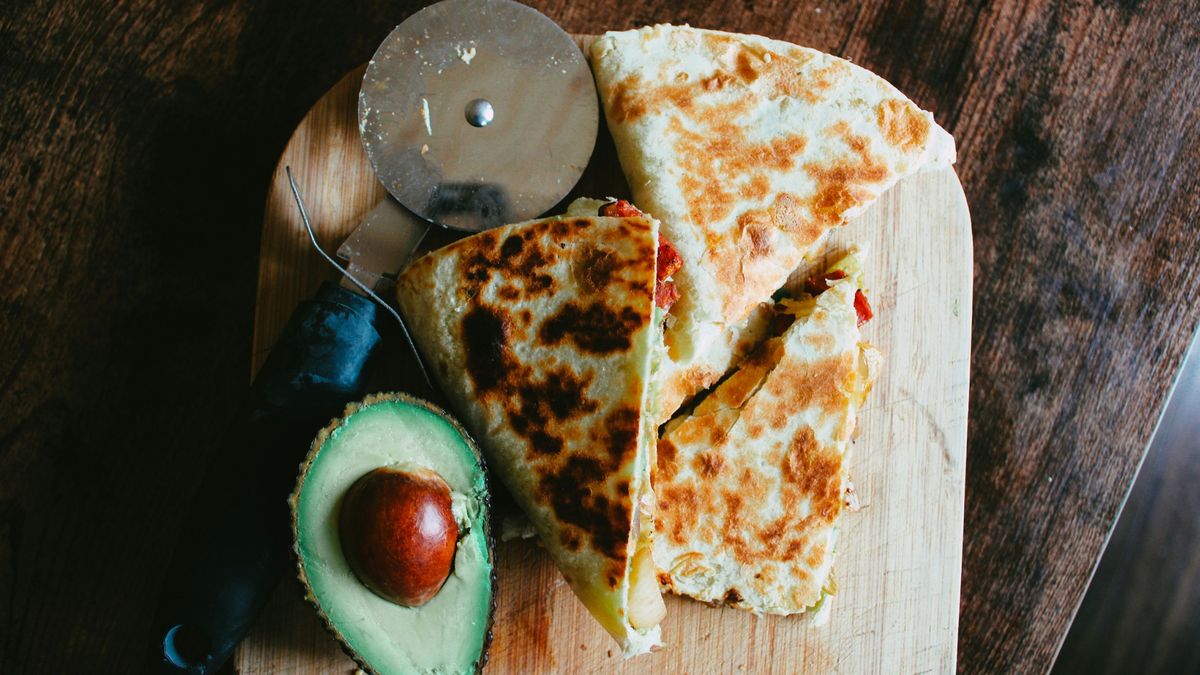 Mexican Tradition: Tortillas and Quesadilla with Latisp\u00e1nica