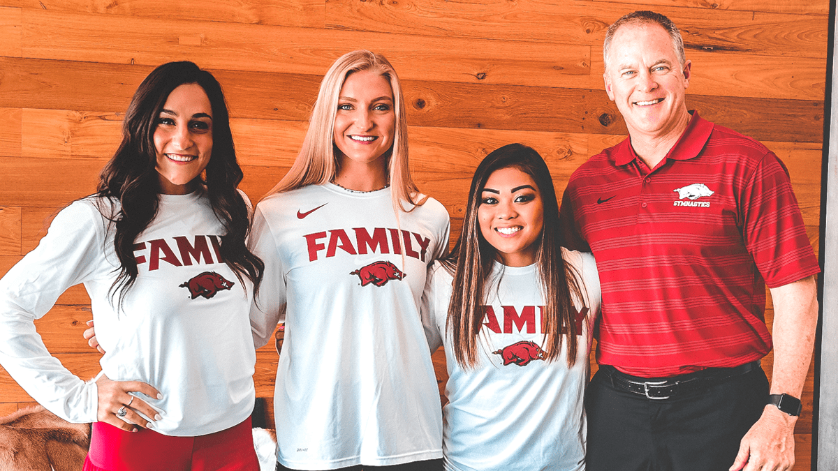 Alabama Crimson Tide at Arkansas Razorbacks Womens Volleyball