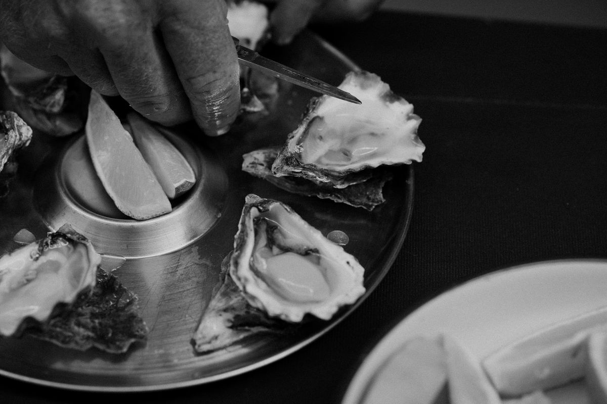 Oyster afternoons with Jerry Fraser