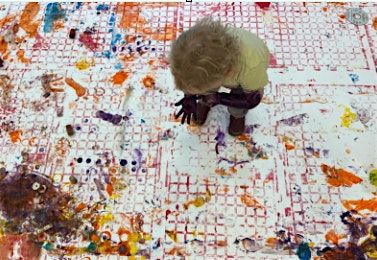 Dwylo Bach: Gweithdy Rhiant a Plentyn \/ Parent and Child  workshop