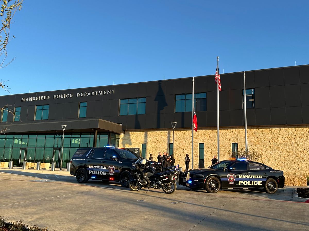 Mansfield Police Department Ribbon-Cutting Ceremony and Open House