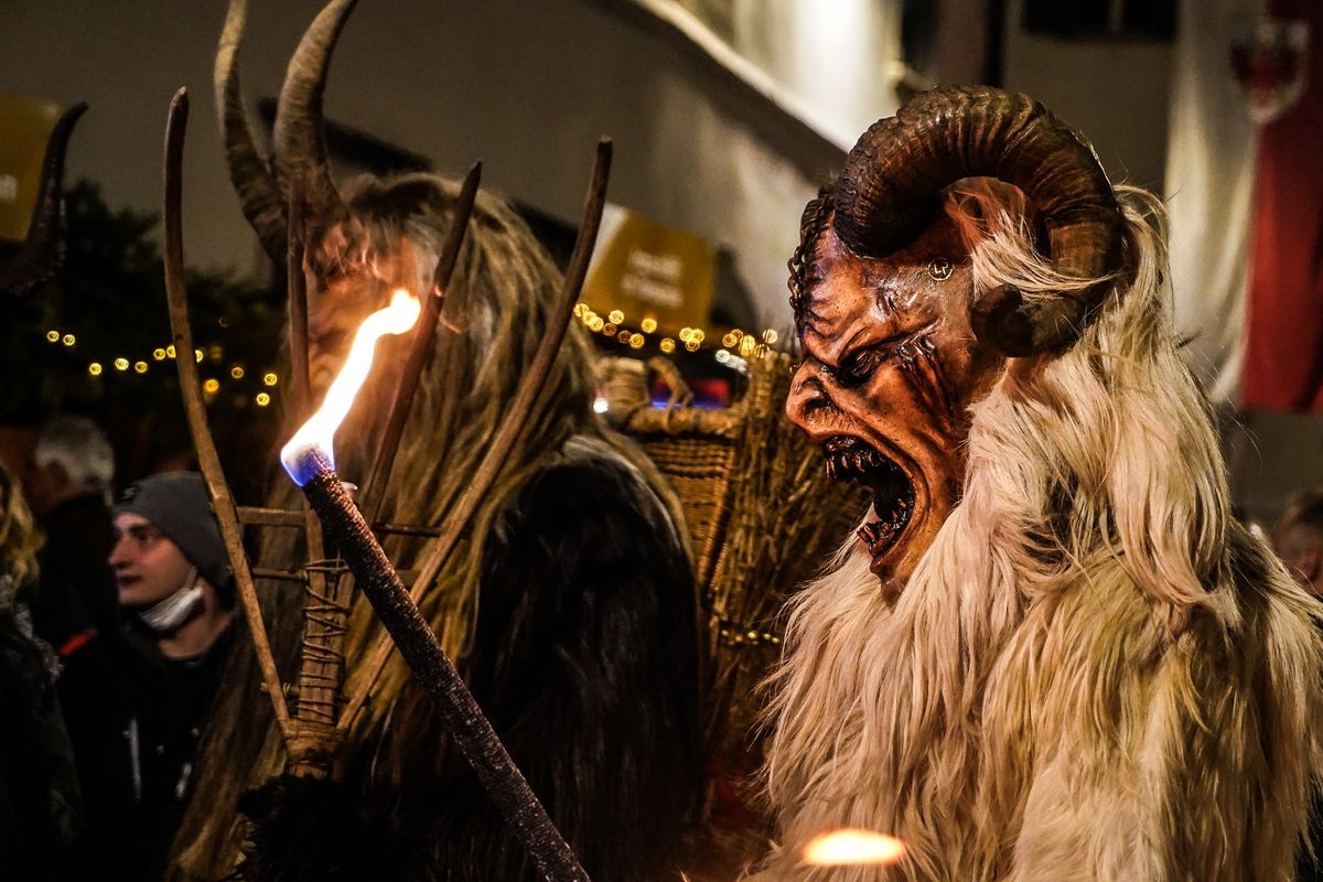 Nikolaus und Krampus in Eppan