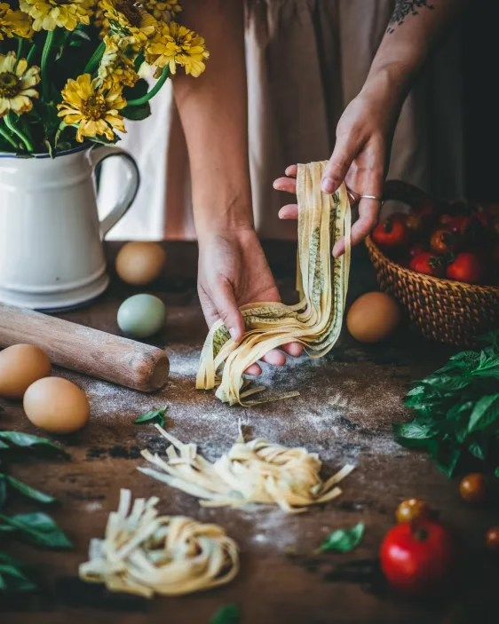 LAMINATED PASTA & WINE TASTING