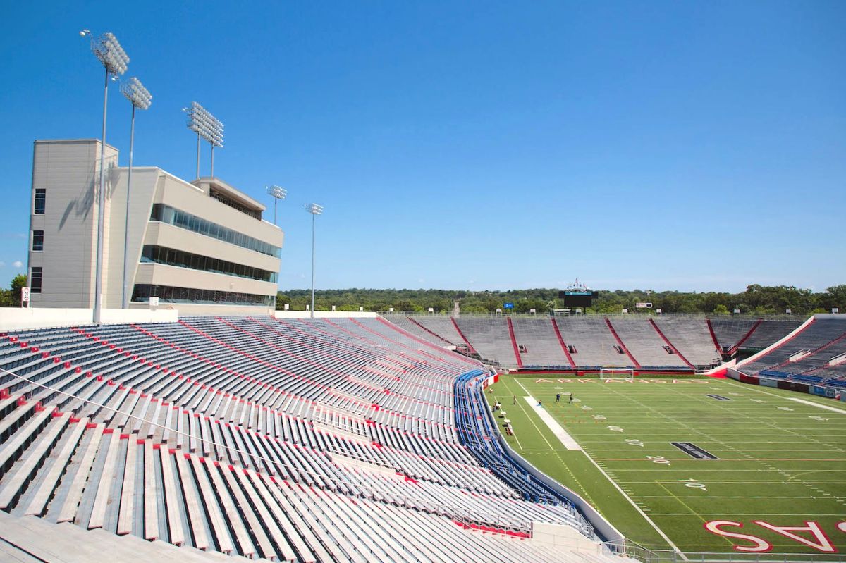 Arkansas State Red Wolves at Arkansas Razorbacks Football at War Memorial Stadium-AR