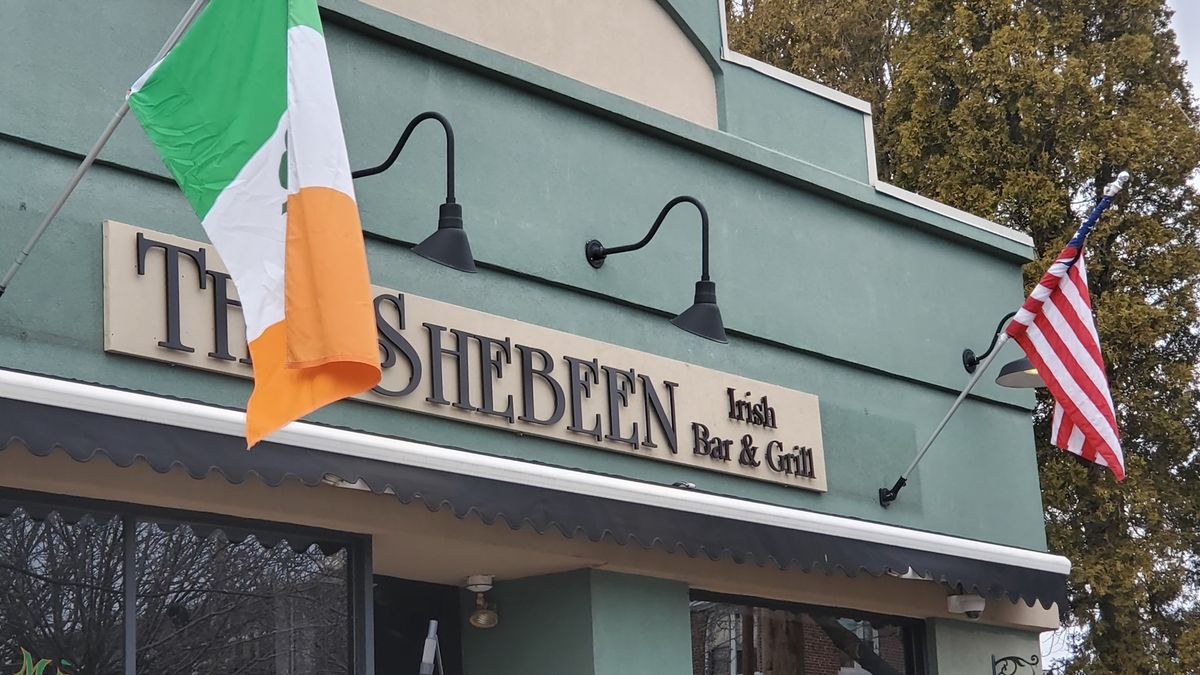 Three Rivers Trivia at The Shebeen