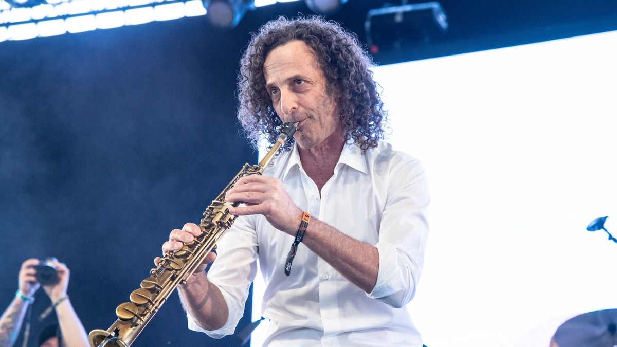 Kenny G - The Miracles Holiday & Hits Tour