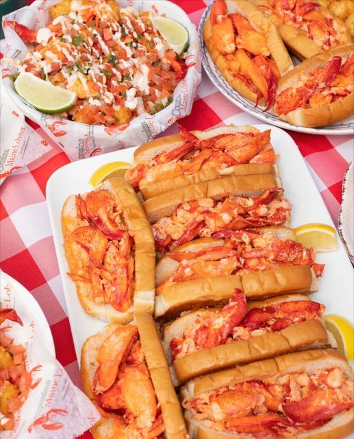 Cousins Maine Lobster Food Truck Event, 5130 Bellaire Blvd, Bellaire