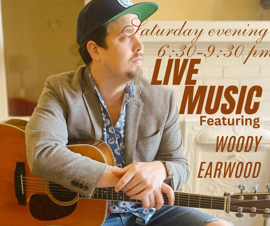 Live Music featuring Woody Earwood