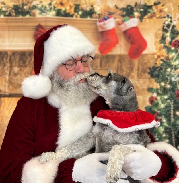 Santa Paws is coming to LOP!