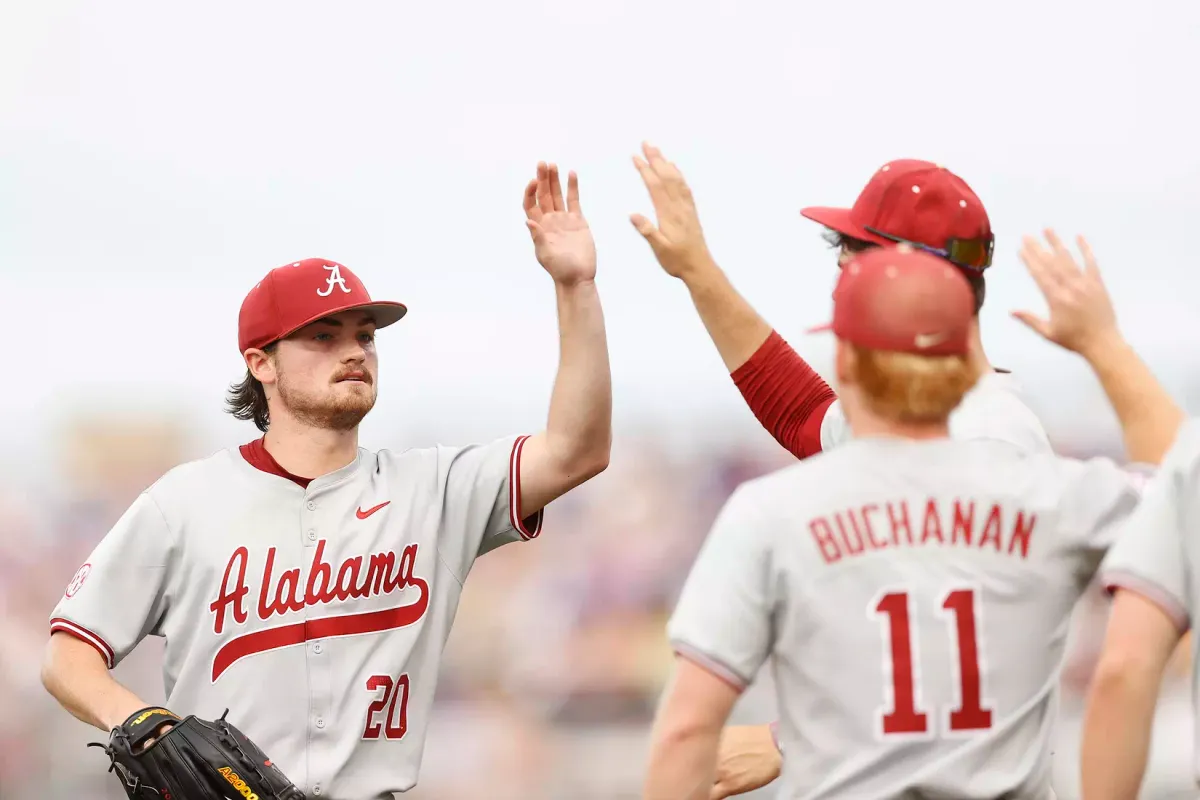 Parking Alabama Crimson Tide at LSU Lady Tigers Womens Basketball