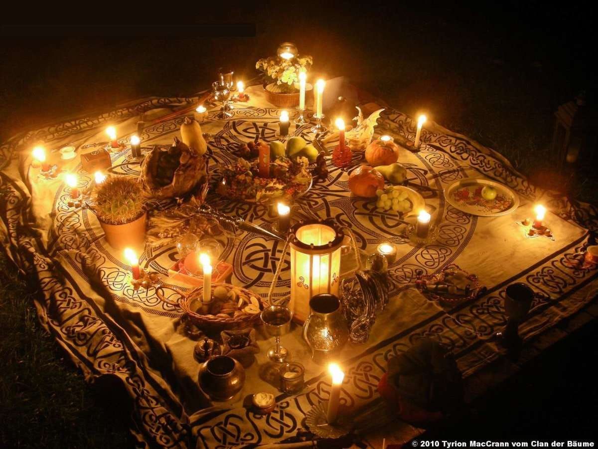 FREE: Fall Equinox and Mabon Candle Lighting 