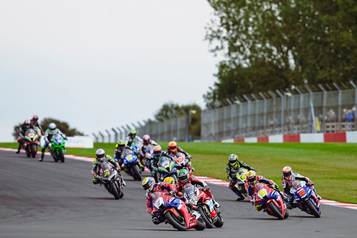 Bennetts British Superbike Championship - Round 8 - Donington Park