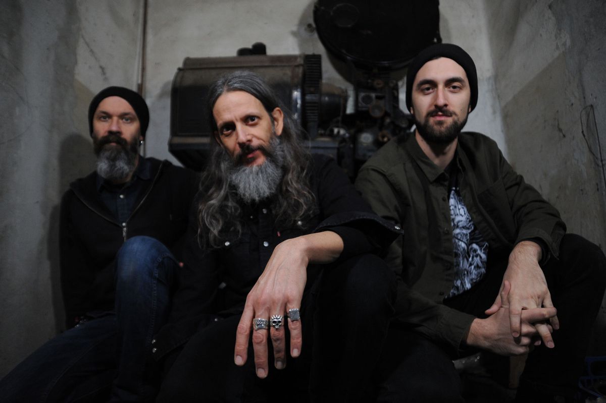 New date, new location: UFOMAMMUT \u2022 Chinastraat