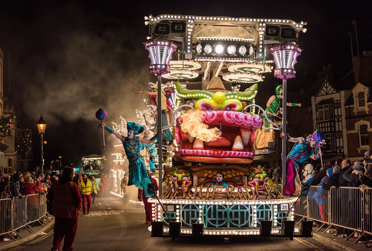 Glastonbury Carnival Coach from Old Oaks