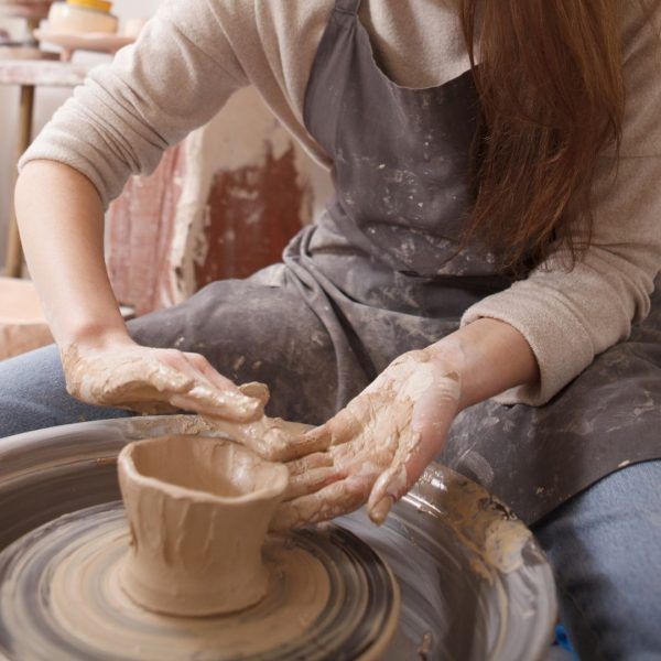 Ceramics: Wheel-throwing for Homeschoolers (ages 9\u201312)