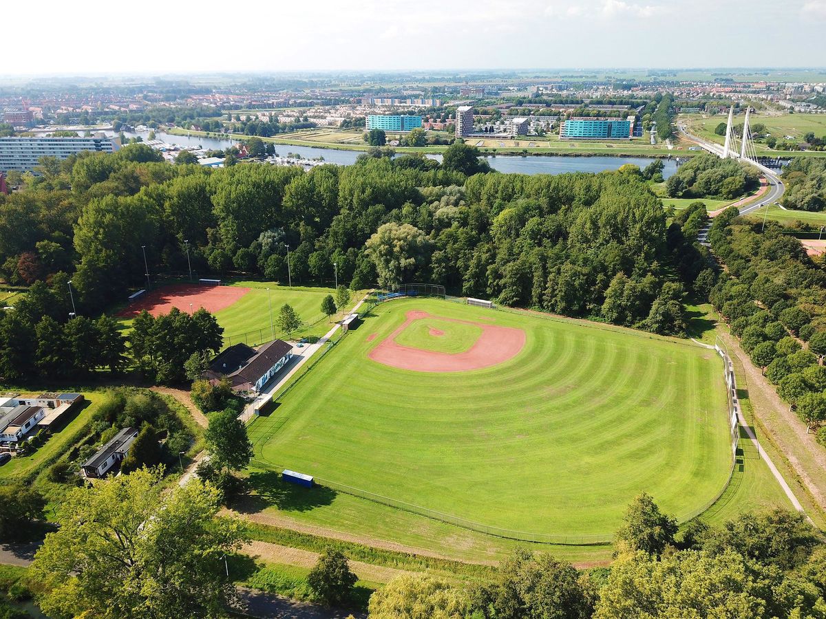 Start seizoen 2025 met slowpitch \ud83e\udd4e