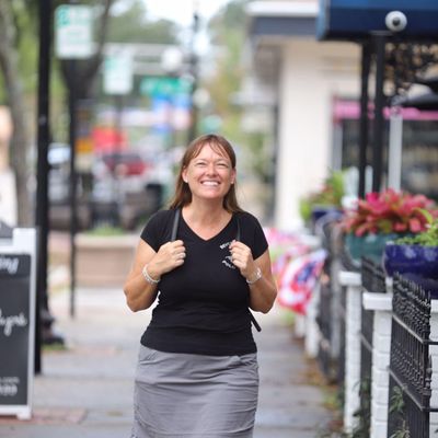 Cynthia Dominick - Ghost Tour Guide