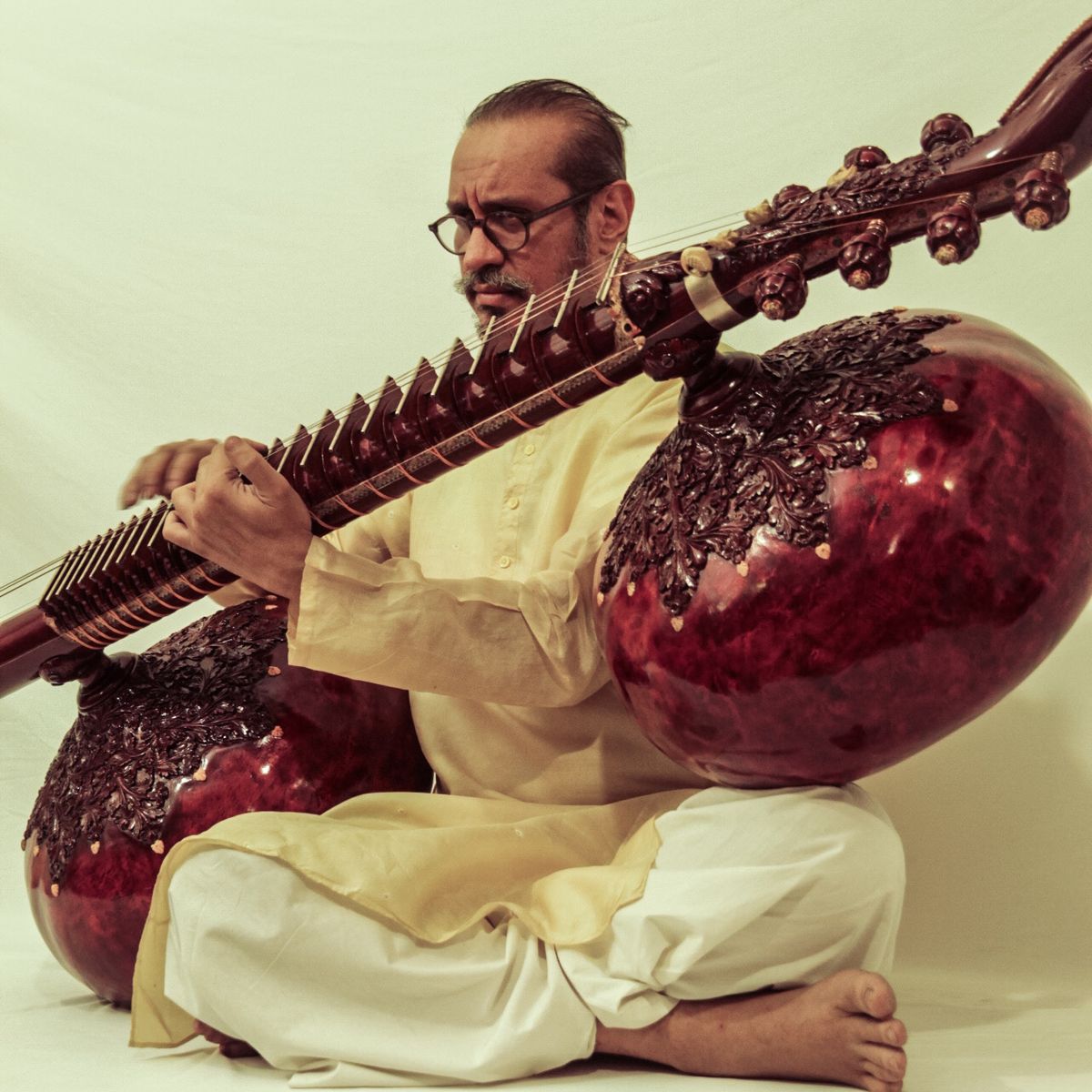 Introducing the Rudra Veena - Lecture Demonstration with Bahauddin Dagar