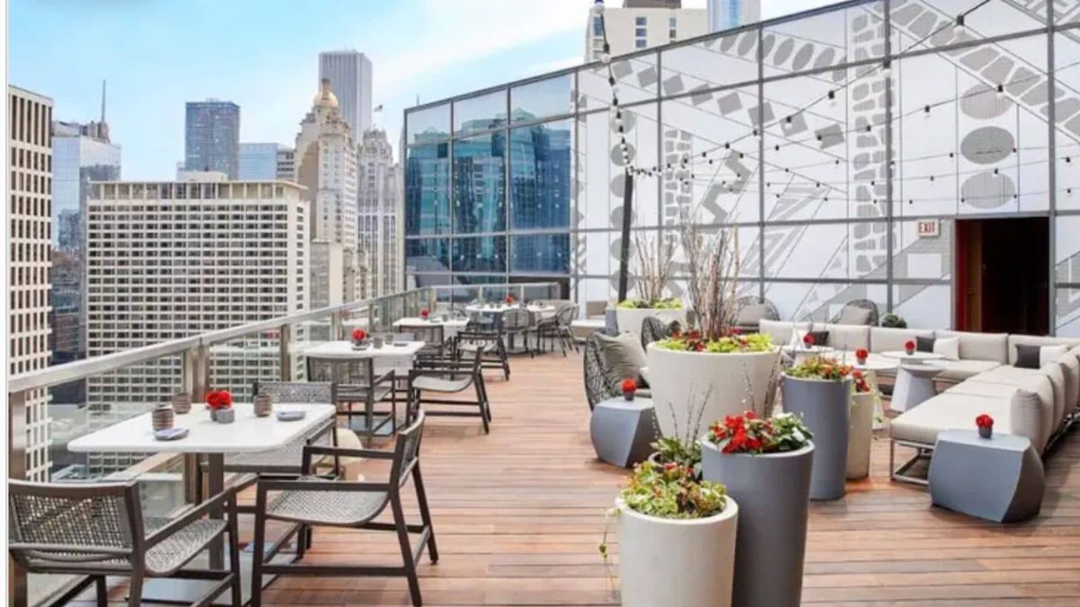 Thursday | 101 Rooftop | River North, Chicago 