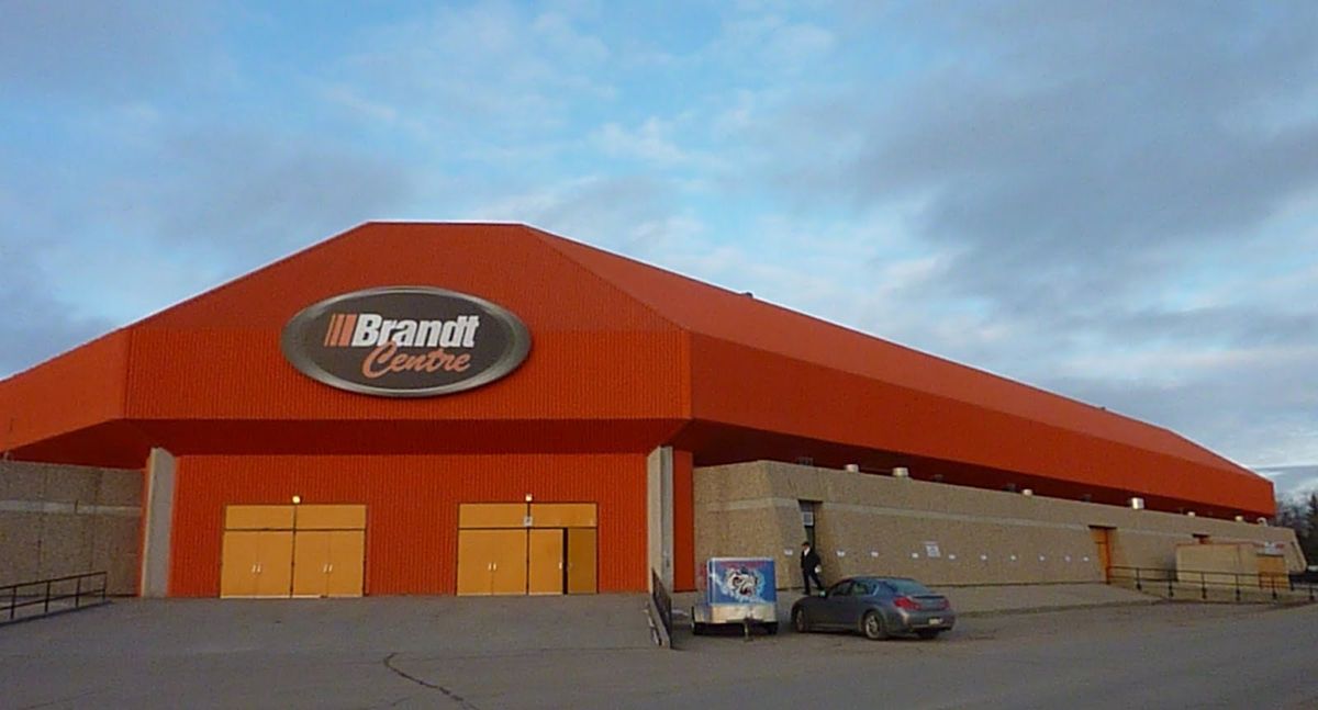 Parking Regina Pats at Moose Jaw Warriors