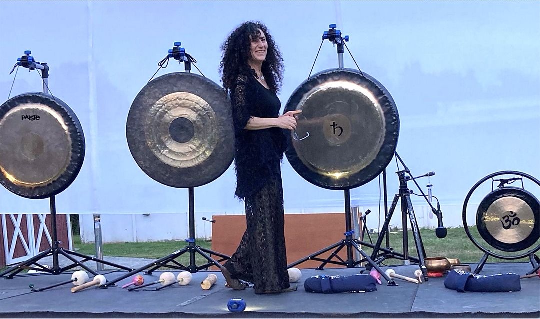 New Years Day Gong Bath