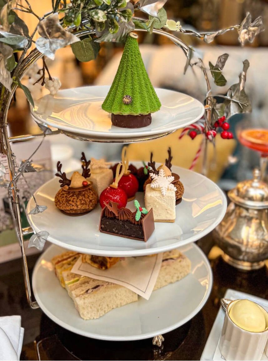 Christmas Pawsome Afternoon Tea