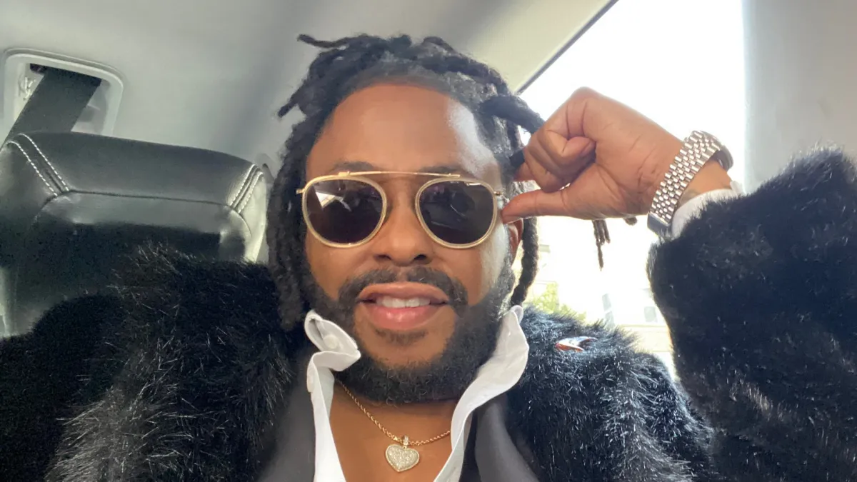 Raheem DeVaughn in Oakland