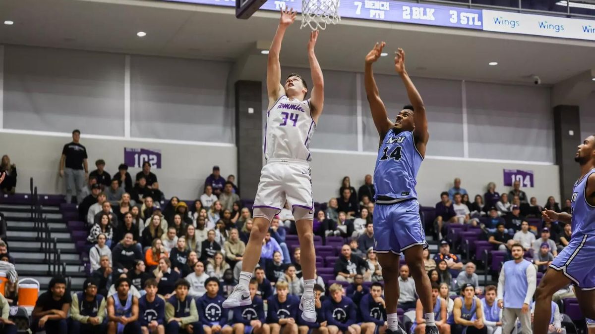 Parking North Central (MN) Rams at St. Thomas Tommies Mens Basketball