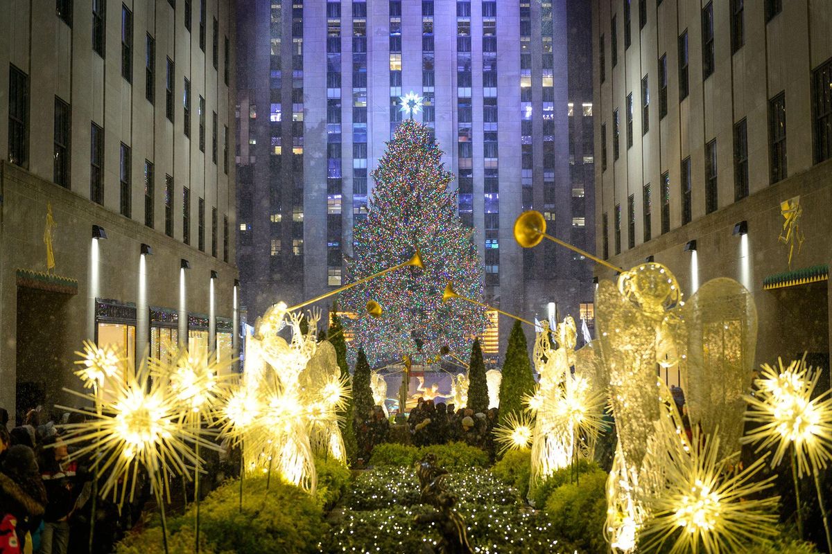  NYC Christmas Time Dec 4th-7th OVERNIGHT Stay Tour 2025 $230 PP