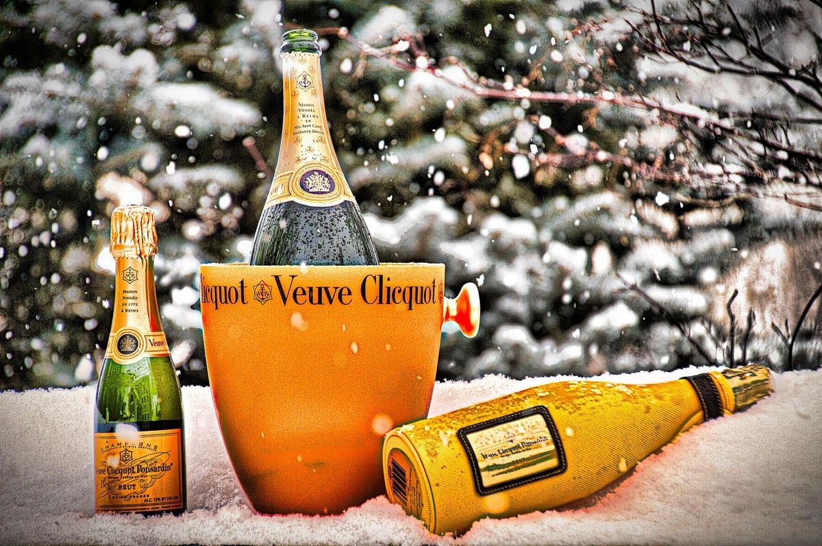 Christmas Eve Champagne Breakfast \ud83c\udf7e