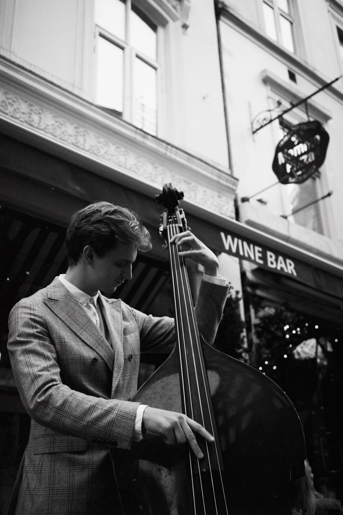 Dolce Vita Jazz \/\/ Enoteca Wine Bar \u25e6  Mamma Pizza \/ live jazz on every Friday \u25e6 free