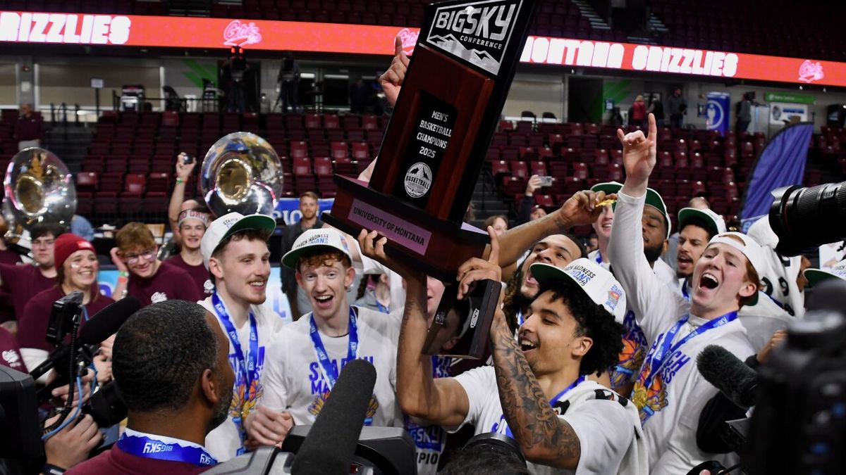 Northern Colorado Bears at Montana Grizzlies Mens Basketball at Adams Event Center