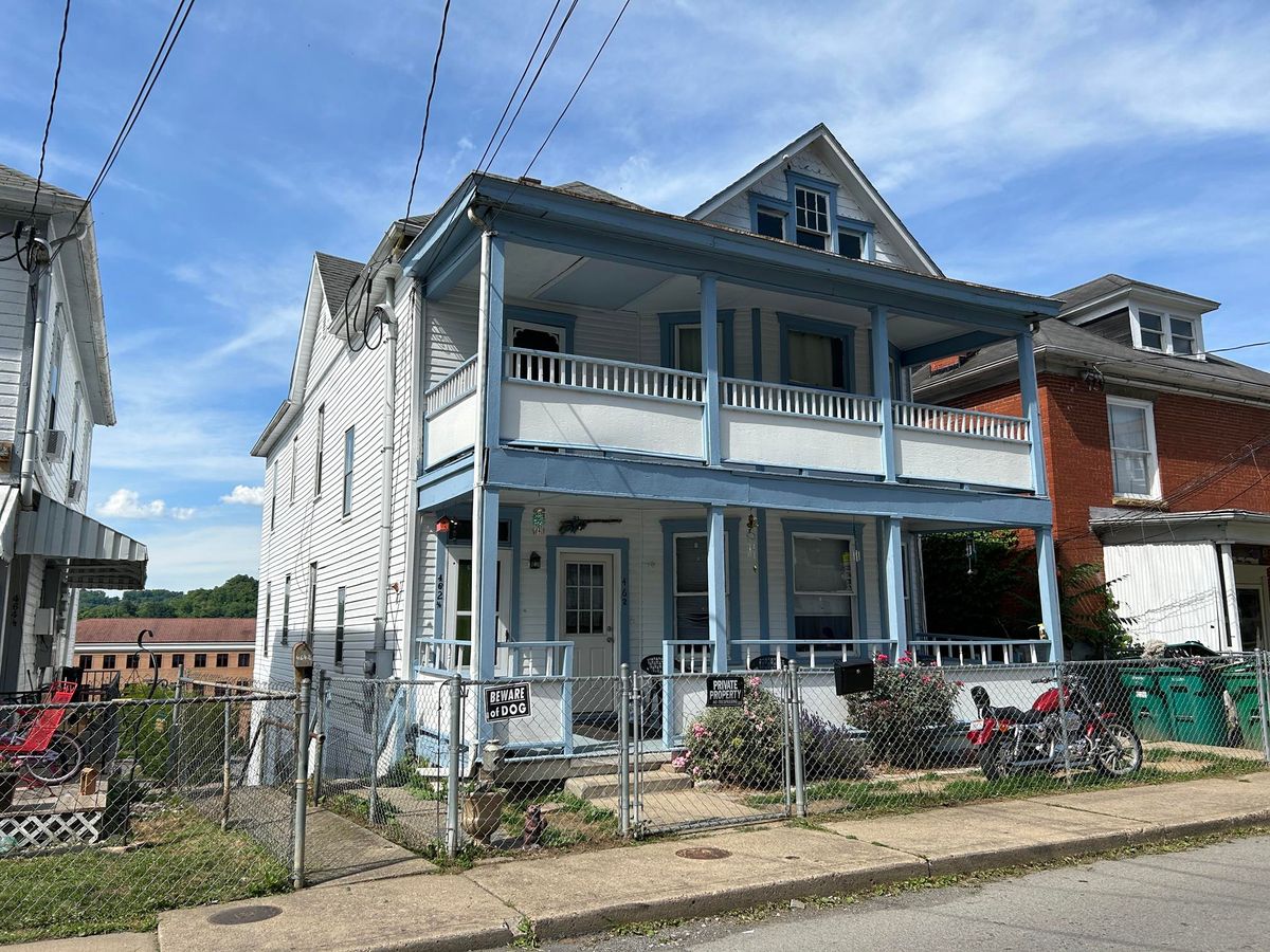 3 Unit Clarksburg Apartment Building Selling to the Highest Bidder