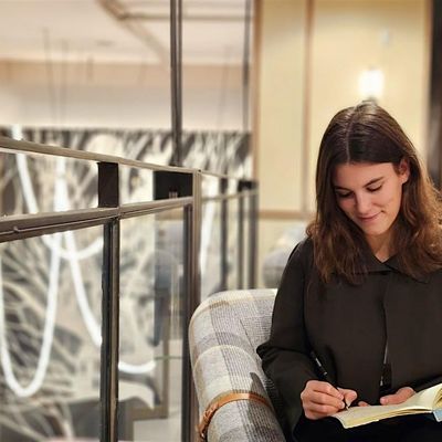 Ragna, Certified Journaling Therapy Coach