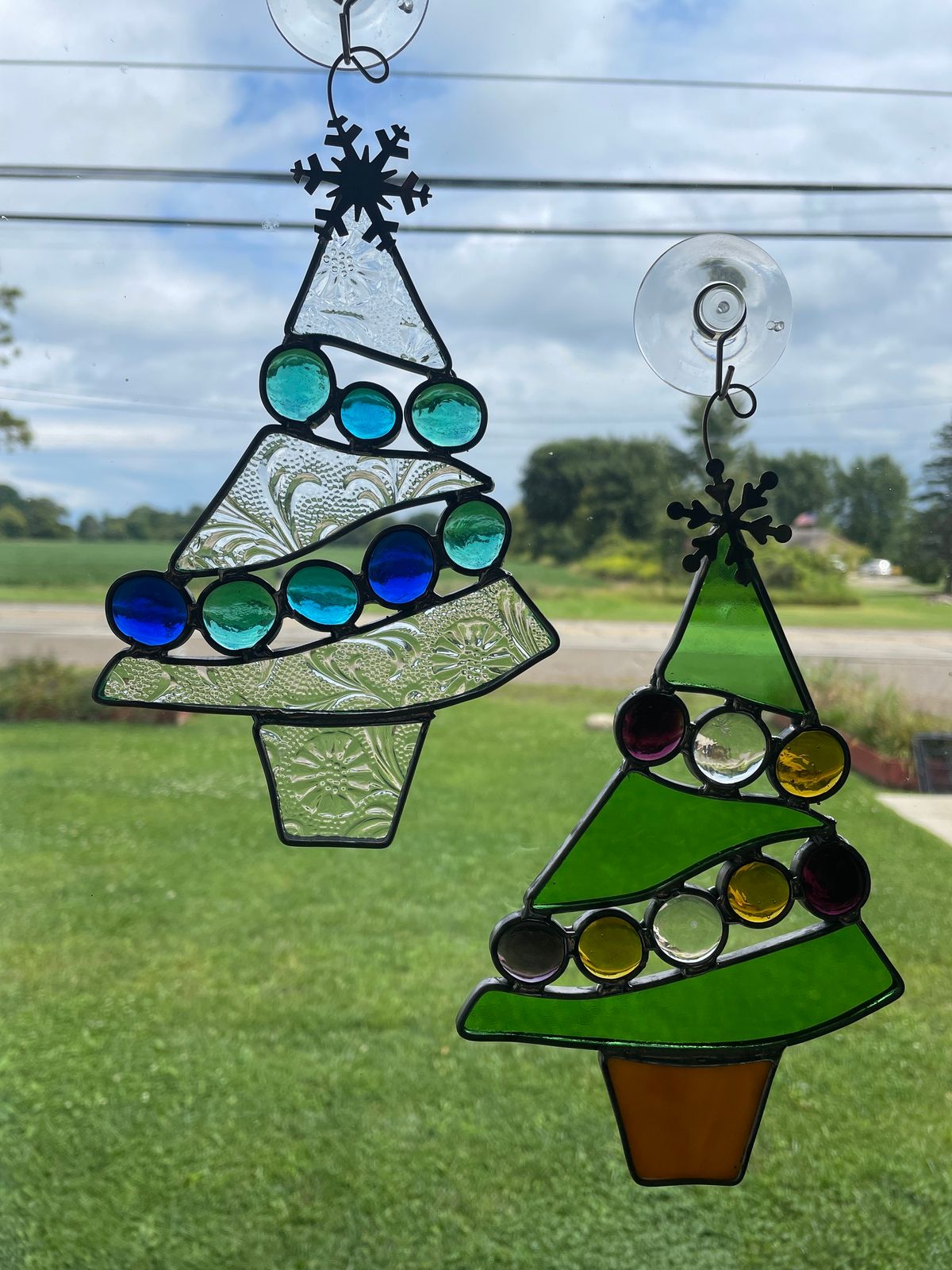 Stained Glass Christmas Tree Suncatcher Class @ My New Favorite Thing